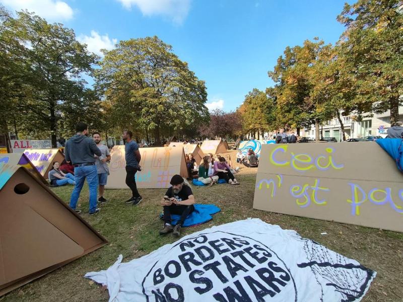 Opvangcrisis - Vluchtelingenwerk Vlaanderen