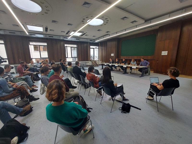 Opvangcrisis - Vluchtelingenwerk Vlaanderen